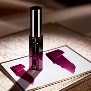 Semi Matte Liquid Lipstick, Half Moisturizing Lip Gloss